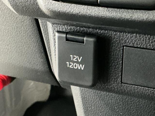 ハイゼットカーゴＤＸ　ＣＶＴ　コーナーセンサー　キーレスエントリー　ラジオ走行無制限１年保証　前後コーナーセンサー　ＣＶＴ車　オートハイビーム　アイドリングストップ　キーレスエントリー　横滑り防止装置　ヘッドライトレベライザー　マニュアルエアコン　パワーウィンドウ（兵庫県）の中古車