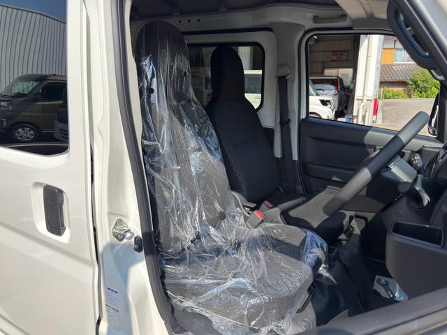 ハイゼットカーゴDX 4WD 前後コーナーセンサー CVT車 キーレス走行無制限1年保証 4WD 前後コーナーセンサー CVT車 キーレスエントリー オートハイビーム ラジオ アイドリングストップ 横滑り防止装置 ヘッドライトレベライザー アクセサリーソケット(兵庫県)の中古車