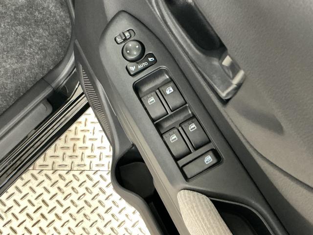 ムーヴX 片側電動スライドドア 前後コーナーセンサー スマートキー走行無制限1年保証 片側電動スライドドア 前後コーナーセンサー オートハイビーム LEDヘッドライト 横滑り防止装置 スマートキー オートライト オートエアコン 電動格納ドアミラー ベンチシート(兵庫県)の中古車