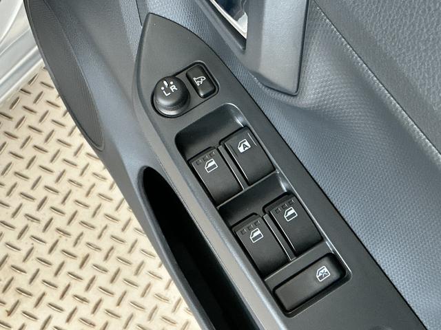 ミライースＸ　ＳＡIII　前後コーナーセンサー　ＬＥＤヘッドライト走行無制限１年保証　前後コーナーセンサー　オートハイビーム　ＬＥＤヘッドライト　アイドリングストップ　キーレスエントリー　横滑り防止装置　オートライト　ヘッドライトレベライザー　電動格納ドアミラー（兵庫県）の中古車