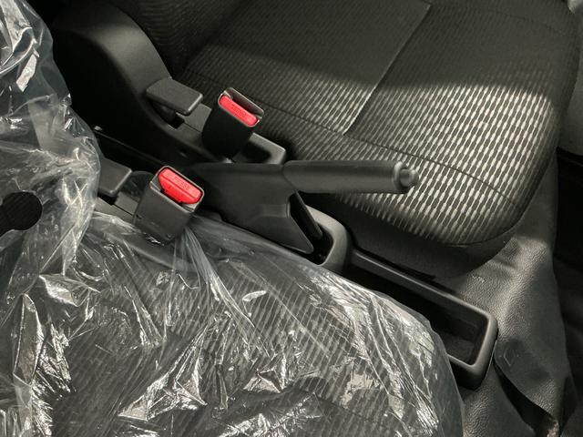 ハイゼットカーゴDX CVT車 前後コーナーセンサー キーレスエントリー走行無制限1年保証 前後コーナーセンサー CVT オートハイビーム アイドリングストップ キーレスエントリー 横滑り防止装置 ヘッドライトレベライザー 両側スライドドア オーバーヘッドシェルフ(兵庫県)の中古車