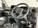 走行無制限１年保証　前後コーナーセンサー　４ＷＤ　ＣＶＴ車　３方開　荷台作業灯　オートハイビーム　アイドリングストップ　プッシュスタート　横滑り防止装置　オートライト　デフロック　スペアタイヤ（兵庫県）の中古車