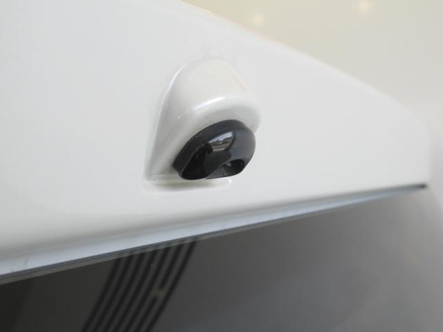 ムーヴキャンバスＧブラックアクセントＶＳ　ＳＡIIIナビ　ドラレコ　プッシュボタンスタート　両側電動スライドドア　片側シ−トヒ−タ−　衝突被害軽減システム　オ−トハイビ−ムアイドリングストップ機能　テレビキャンセラー　パノラマモニター（奈良県）の中古車