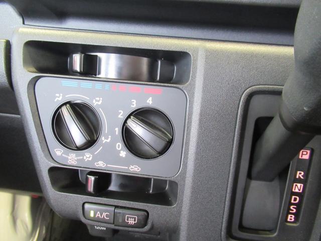 ハイゼットカーゴＤＸ４ＷＤ　ＡＭ／ＦＭラジオ　コーナ−センサ−　アイドリングストップ機能（奈良県）の中古車