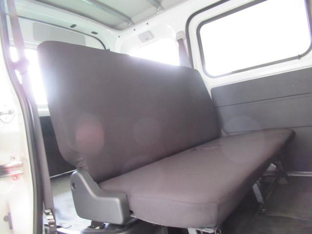 ハイゼットカーゴＤＸ４ＷＤ　ＡＭ／ＦＭラジオ　コーナ−センサ−　アイドリングストップ機能（奈良県）の中古車
