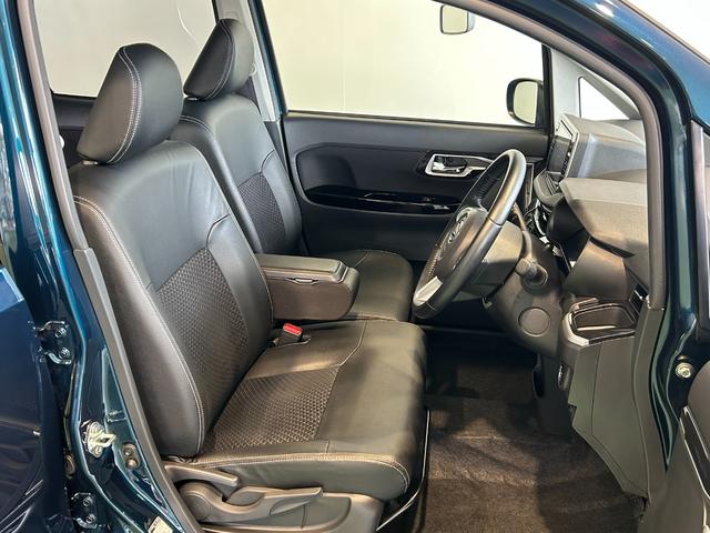 ムーヴカスタム　ＲＳ　ハイパーリミテッドＳＡIIIタ−ボ　ナビ　プッシュボタンスタ−ト　片側シ−トヒ−タ−　衝突被害軽減ブレーキ　オ−トハイビ−ム　アイドリングストップ機能　パノラマモニタ−　ＬＥＤヘッドライト（奈良県）の中古車