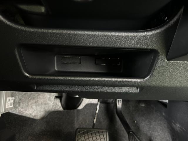 ムーヴキャンバスセオリーＧターボパノラマモニタ−対応　電動パーキング　クル−ズコントロ−ル　両側電動スライドドア　プッシュボタンスタ−ト　コ−ナ−センサ−　衝突被害軽減ブレーキ　シ−トヒ−タ−　キーフリ−　ＬＥＤヘッドライト（奈良県）の中古車