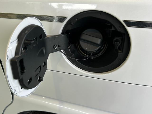 ムーヴキャンバスセオリーＧターボパノラマモニタ−対応　電動パーキング　クル−ズコントロ−ル　両側電動スライドドア　プッシュボタンスタ−ト　コ−ナ−センサ−　衝突被害軽減ブレーキ　シ−トヒ−タ−　キーフリ−　ＬＥＤヘッドライト（奈良県）の中古車