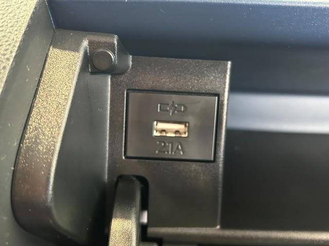 タントウェルカムターンシートＸディスプレイオーディオ　電動パーキング　両側電動スライドドア　プッシュボタンスタ−ト　コ−ナ−センサ−　アイドリングストップ機能　衝突被害軽減ブレーキ　シ−トヒ−タ−　バックカメラ（奈良県）の中古車