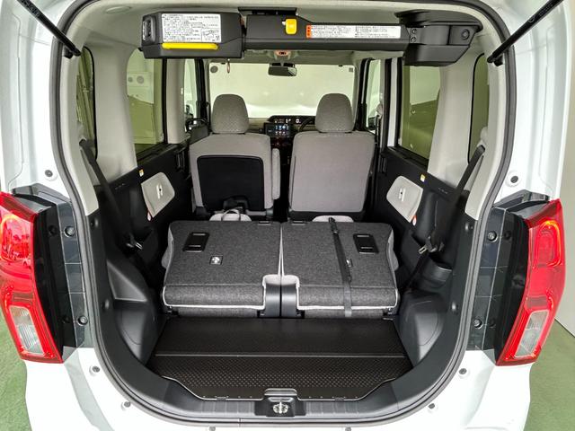 タントウェルカムターンシートＸディスプレイオーディオ　電動パーキング　両側電動スライドドア　プッシュボタンスタ−ト　コ−ナ−センサ−　アイドリングストップ機能　衝突被害軽減ブレーキ　シ−トヒ−タ−　バックカメラ（奈良県）の中古車