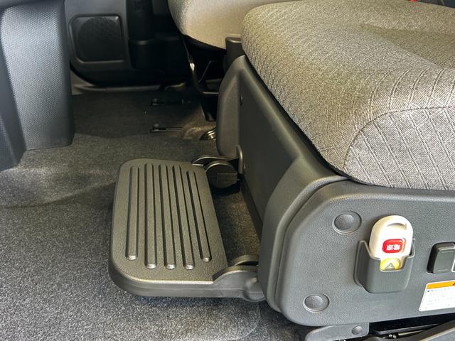 タントウェルカムシートリフトＸバックカメラ対応　電動パーキング　両側電動スライドドア　コ−ナ−センサ−　衝突被害軽減ブレーキ　アイドリングストップ機能　シ−トヒ−タ−　ＬＥＤヘッドライト（奈良県）の中古車