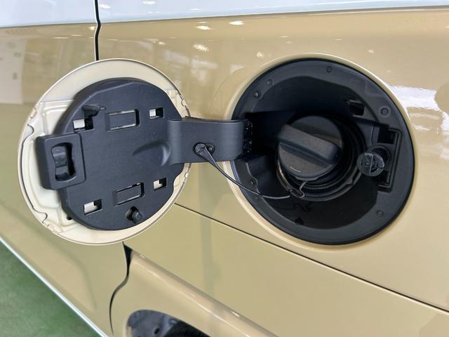 ムーヴキャンバスストライプスＸバックカメラ対応　両側電動スライドドア　プッシュボタンスタ−ト　コ−ナ−センサ−　衝突被害軽減ブレーキ　アイドリングストップ機能（奈良県）の中古車