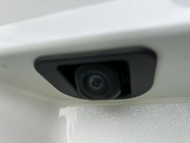 ムーヴキャンバスストライプスＸバックカメラ対応　両側電動スライドドア　プッシュボタンスタ−ト　コ−ナ−センサ−　衝突被害軽減ブレーキ　アイドリングストップ機能（奈良県）の中古車