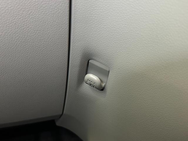 ミライースＸ　リミテッドＳＡIIIバックカメラ対応　コ−ナ−センサ−　衝突被害軽減ブレーキ　オ−トハイビ−ム　アイドリングストップ機能（奈良県）の中古車