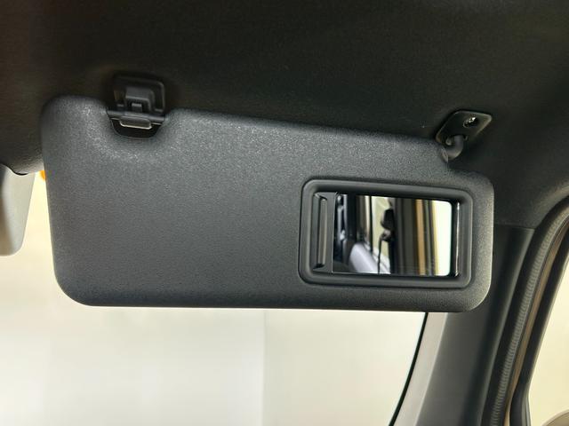 タフトＧ　クロムベンチャーディスプレイオーディオ　衝突被害軽減ブレーキ　クル−ズコントロ−ル　プッシュボタンスタ−ト　コ−ナ−センサ−　アイドリングストップ機能　シ−トヒ−タ−　電動パーキング　バックカメラ　ＬＥＤヘッドライト（奈良県）の中古車