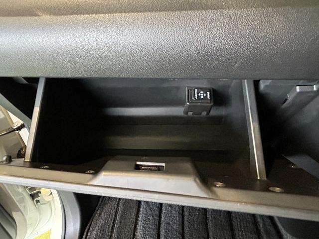 タントX VS SAIIIナビ ドラレコ ETC プッシュボタンスタ−ト 両側電動スライドドア 片側シ−トヒ−タ− 衝突被害軽減ブレーキ オ−トハイビ−ム アイドリングストップ機能 パノラマモニタ− LEDヘッドライト(奈良県)の中古車