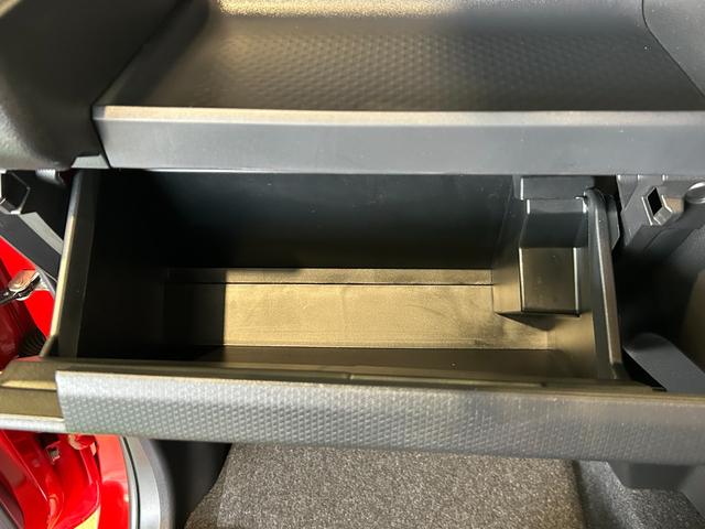タントファンクロスバックカメラ対応　プッシュボタンスタ−ト　両側電動スライドドア　衝突被害軽減ブレーキ　コ−ナ−センサ−　アイドリングストップ機能　シ−トヒ−タ−　ＬＥＤヘッドライト（奈良県）の中古車
