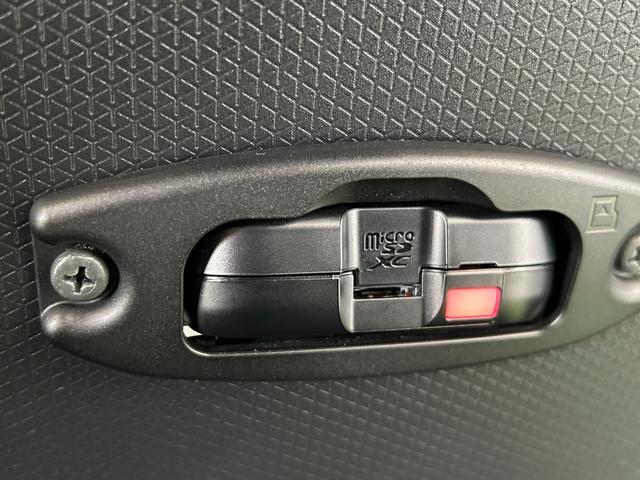 タントファンクロスターボナビ ドラレコ プッシュボタンスタ−ト 両側電動スライドドア コ−ナ−センサ− 衝突被害軽減ブレーキ アイドリングストップ機能 シ−トヒ−タ− バックカメラ LEDヘッドライト(奈良県)の中古車