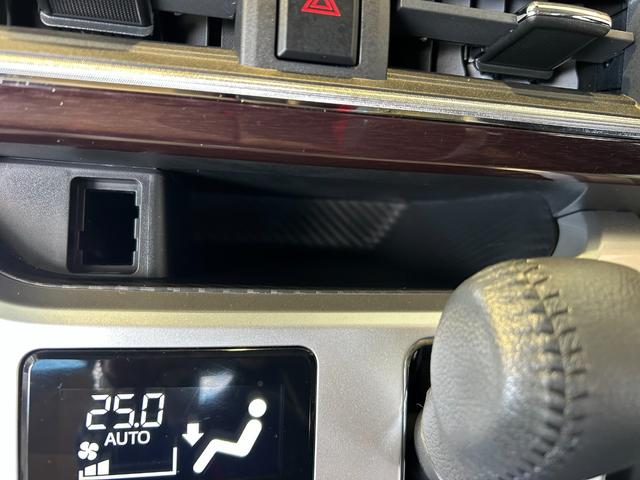 キャストスタイルＧ　ターボ　ＶＳ　ＳＡIIIパノラマモニタ−対応　プッシュボタンスタ−ト　オ−トハイビ−ム　衝突被害軽減ブレーキ　アイドリングストップ機能　シ−トヒ−タ−　ＬＥＤヘッドライト（奈良県）の中古車