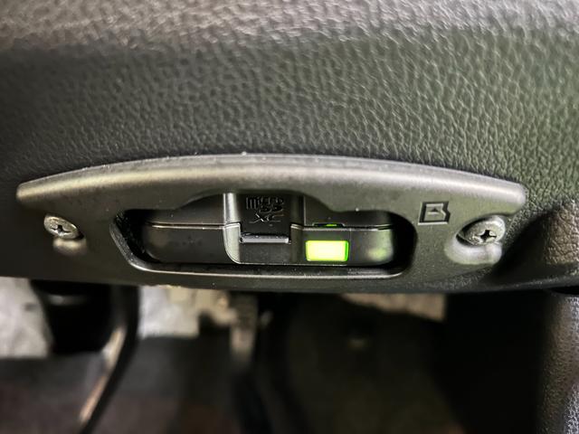 ムーヴキャンバスストライプスＧナビ　ドラレコ　シ−トヒ−タ−　電動パーキング　両側電動スライドドア　コ−ナ−センサ−　プッシュボタンスタ−ト　衝突被害軽減ブレーキ　ＬＥＤヘッドライト（奈良県）の中古車