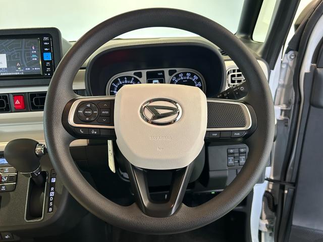 ムーヴキャンバスストライプスＧナビ　ドラレコ　シ−トヒ−タ−　電動パーキング　両側電動スライドドア　コ−ナ−センサ−　プッシュボタンスタ−ト　衝突被害軽減ブレーキ　ＬＥＤヘッドライト（奈良県）の中古車