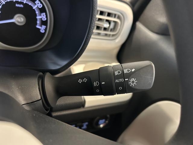 ムーヴキャンバスストライプスＧナビ　ドラレコ　シ−トヒ−タ−　電動パーキング　両側電動スライドドア　コ−ナ−センサ−　プッシュボタンスタ−ト　衝突被害軽減ブレーキ　ＬＥＤヘッドライト（奈良県）の中古車