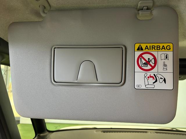 ムーヴキャンバスストライプスＧナビ　ドラレコ　シ−トヒ−タ−　電動パーキング　両側電動スライドドア　コ−ナ−センサ−　プッシュボタンスタ−ト　衝突被害軽減ブレーキ　ＬＥＤヘッドライト（奈良県）の中古車