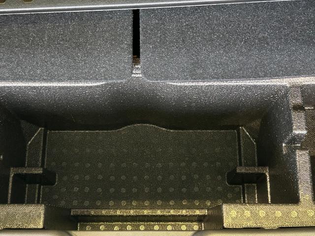 ムーヴキャンバスストライプスＧナビ　ドラレコ　シ−トヒ−タ−　電動パーキング　両側電動スライドドア　コ−ナ−センサ−　プッシュボタンスタ−ト　衝突被害軽減ブレーキ　ＬＥＤヘッドライト（奈良県）の中古車