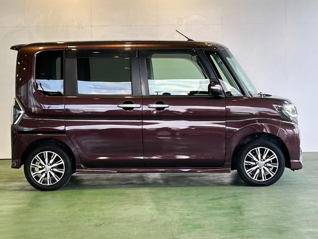 タントカスタムＸ　トップエディションＳＡIIIナビ　片側電動スライドドア　プッシュボタンスタ−ト　オ−トハイビ−ム　アイドリングストップ機能　衝突被害軽減ブレーキ　バックカメラ（奈良県）の中古車