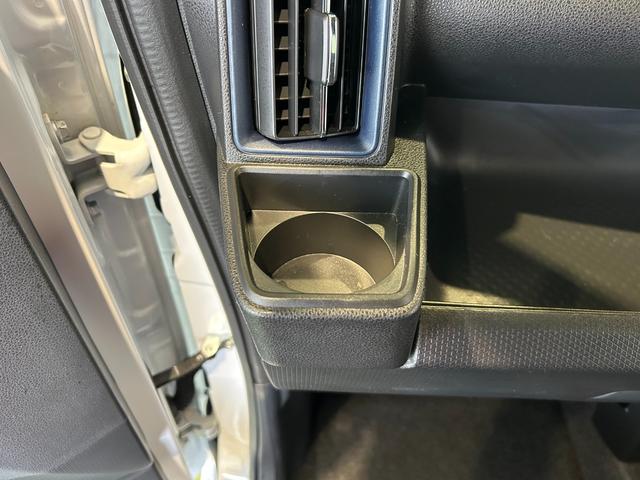 タントカスタムＲＳタ−ボ　ディスプレイオーディオ　衝突被害軽減ブレーキ　電動パーキング　プッシュボタンスタ−ト　コ−ナ−センサ−　アイドリングストップ機能　シ−トヒ−タ−　バックカメラ　ＬＥＤヘッドライト（奈良県）の中古車