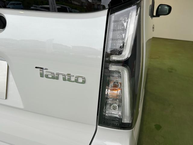 タントカスタムＲＳタ−ボ　ディスプレイオーディオ　衝突被害軽減ブレーキ　電動パーキング　プッシュボタンスタ−ト　コ−ナ−センサ−　アイドリングストップ機能　シ−トヒ−タ−　バックカメラ　ＬＥＤヘッドライト（奈良県）の中古車