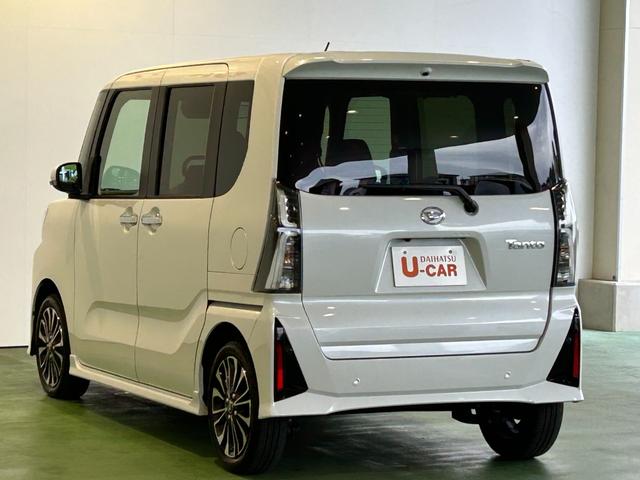タントカスタムＲＳタ−ボ　ディスプレイオーディオ　衝突被害軽減ブレーキ　電動パーキング　プッシュボタンスタ−ト　コ−ナ−センサ−　アイドリングストップ機能　シ−トヒ−タ−　バックカメラ　ＬＥＤヘッドライト（奈良県）の中古車