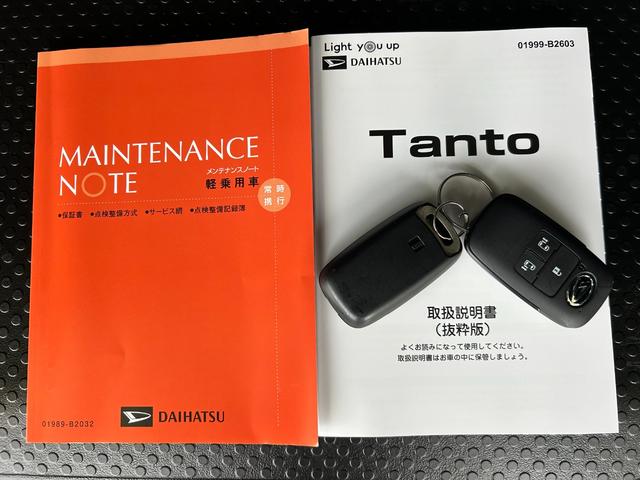 タントカスタムＲＳタ−ボ　ディスプレイオーディオ　衝突被害軽減ブレーキ　電動パーキング　プッシュボタンスタ−ト　コ−ナ−センサ−　アイドリングストップ機能　シ−トヒ−タ−　バックカメラ　ＬＥＤヘッドライト（奈良県）の中古車