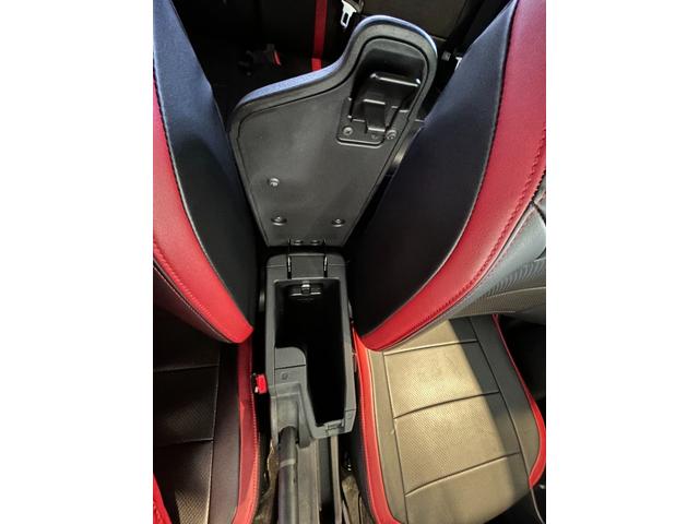 ロッキーＧナビ　ドラレコ　ＥＴＣ　プッシュボタンスタ−ト　クル−ズコントロ−ル　衝突被害軽減ブレーキ　コ−ナ−センサ−　アイドリングストップ機能　前席シ−トヒ−タ−　バックカメラ（奈良県）の中古車