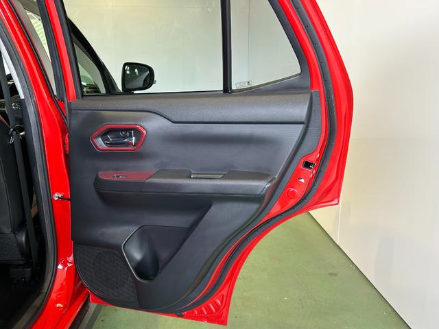 ロッキーＧナビ　ドラレコ　ＥＴＣ　プッシュボタンスタ−ト　クル−ズコントロ−ル　衝突被害軽減ブレーキ　コ−ナ−センサ−　アイドリングストップ機能　前席シ−トヒ−タ−　バックカメラ（奈良県）の中古車