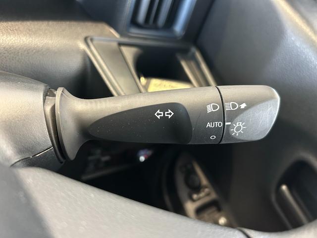 タントＸパノラマモニタ−対応　電動パーキング　片側電動スライドドア　プッシュボタンスタ−ト　コ−ナ−センサ−　衝突被害軽減ブレーキ　アイドリングストップ機能　シ−トヒ−タ−　ＬＥＤヘッドライト（奈良県）の中古車