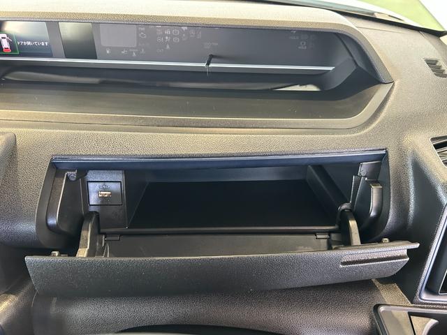 タントＸパノラマモニタ−対応　電動パーキング　片側電動スライドドア　プッシュボタンスタ−ト　コ−ナ−センサ−　衝突被害軽減ブレーキ　アイドリングストップ機能　シ−トヒ−タ−　ＬＥＤヘッドライト（奈良県）の中古車