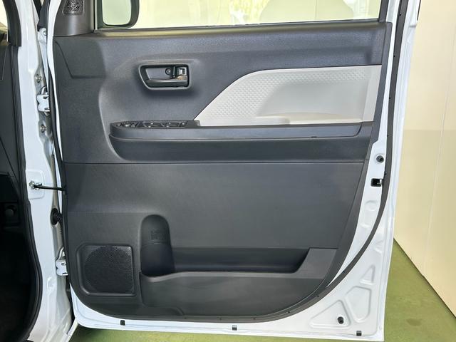 タントＸパノラマモニタ−対応　電動パーキング　片側電動スライドドア　プッシュボタンスタ−ト　コ−ナ−センサ−　衝突被害軽減ブレーキ　アイドリングストップ機能　シ−トヒ−タ−　ＬＥＤヘッドライト（奈良県）の中古車