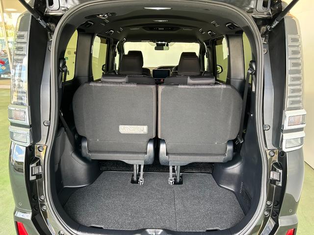 ヴォクシーハイブリッドZS 煌IIナビ ETC プッシュボタンスタ−ト 衝突被害軽減ブレーキ 両側電動スライドドア シ−トヒ−タ− バックカメラ 3列シ−ト ハイブリッド LEDヘッドライト(奈良県)の中古車