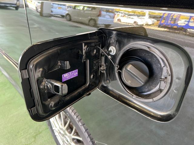 ヴォクシーハイブリッドZS 煌IIナビ ETC プッシュボタンスタ−ト 衝突被害軽減ブレーキ 両側電動スライドドア シ−トヒ−タ− バックカメラ 3列シ−ト ハイブリッド LEDヘッドライト(奈良県)の中古車