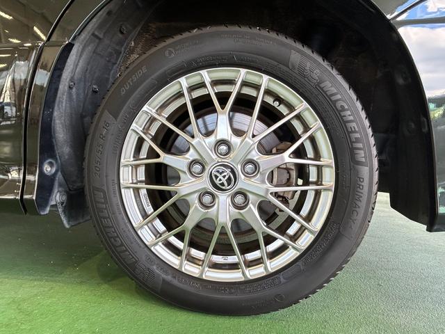 ヴォクシーハイブリッドZS 煌IIナビ ETC プッシュボタンスタ−ト 衝突被害軽減ブレーキ 両側電動スライドドア シ−トヒ−タ− バックカメラ 3列シ−ト ハイブリッド LEDヘッドライト(奈良県)の中古車