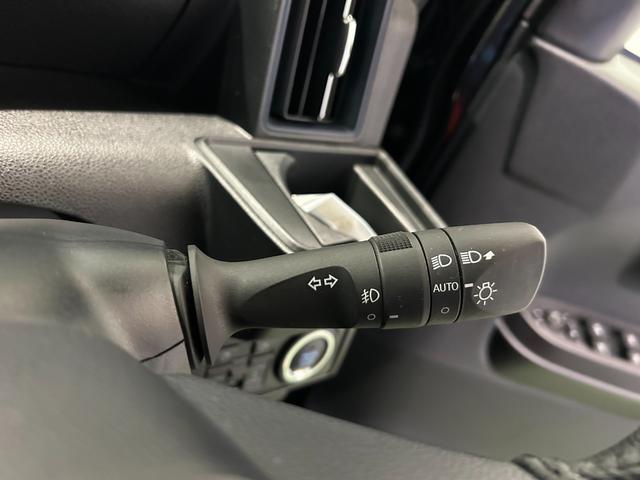 タントカスタムRSタ−ボ ディスプレイオーディオ 電動パーキング 両側電動スライドドア プッシュボタンスタ−ト 衝突被害軽減ブレーキ コ−ナ−センサ− アイドリングストップ機能 シ−トヒ−タ− バックカメラ(奈良県)の中古車