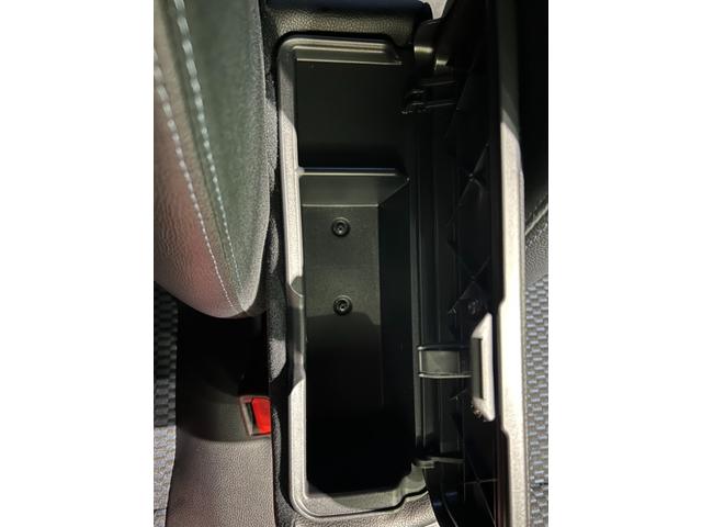 タントカスタムRSタ−ボ ディスプレイオーディオ 電動パーキング 両側電動スライドドア プッシュボタンスタ−ト 衝突被害軽減ブレーキ コ−ナ−センサ− アイドリングストップ機能 シ−トヒ−タ− バックカメラ(奈良県)の中古車