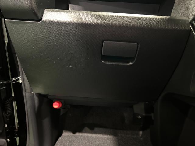 タントカスタムRSタ−ボ ディスプレイオーディオ 電動パーキング 両側電動スライドドア プッシュボタンスタ−ト 衝突被害軽減ブレーキ コ−ナ−センサ− アイドリングストップ機能 シ−トヒ−タ− バックカメラ(奈良県)の中古車