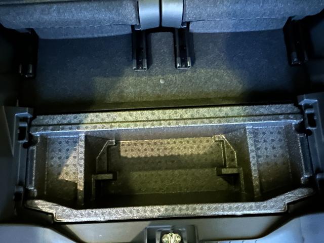 タントカスタムRSタ−ボ ディスプレイオーディオ 電動パーキング 両側電動スライドドア プッシュボタンスタ−ト 衝突被害軽減ブレーキ コ−ナ−センサ− アイドリングストップ機能 シ−トヒ−タ− バックカメラ(奈良県)の中古車