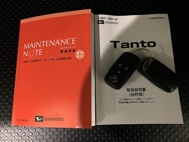 タントカスタムRSタ−ボ ディスプレイオーディオ 電動パーキング 両側電動スライドドア プッシュボタンスタ−ト 衝突被害軽減ブレーキ コ−ナ−センサ− アイドリングストップ機能 シ−トヒ−タ− バックカメラ(奈良県)の中古車