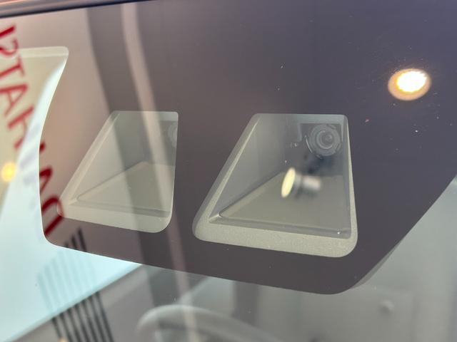 タントＸナビ　ドラレコ　衝突被害軽減ブレーキ　片側電動スライドドア　プッシュボタンスタ−ト　コ−ナ−センサ−　アイドリングストップ機能　シ−トヒ−タ−　バックカメラ　ＬＥＤヘッドライト（奈良県）の中古車