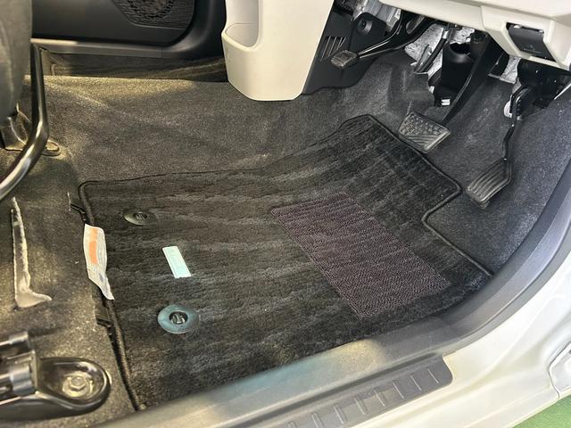 ムーヴＸ　ＳＡIIIナビ　ドラレコ　ＥＴＣ　片側シ−トヒ−タ−　オ−トハイビ−ム　衝突被害軽減ブレーキ　アイドリングストップ機能　プッシュボタンスタ−ト　バックカメラ（奈良県）の中古車