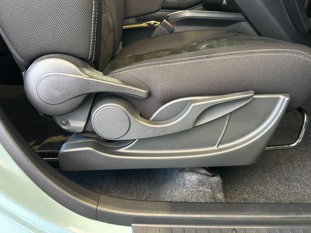 タフトＧ　ダーククロムベンチャーバックカメラ対応　シ−トヒ−タ−　衝突被害軽減ブレーキ　コ−ナ−センサ−　アイドリングストップ機能　電動パーキング　ＬＥＤヘッドライト（奈良県）の中古車