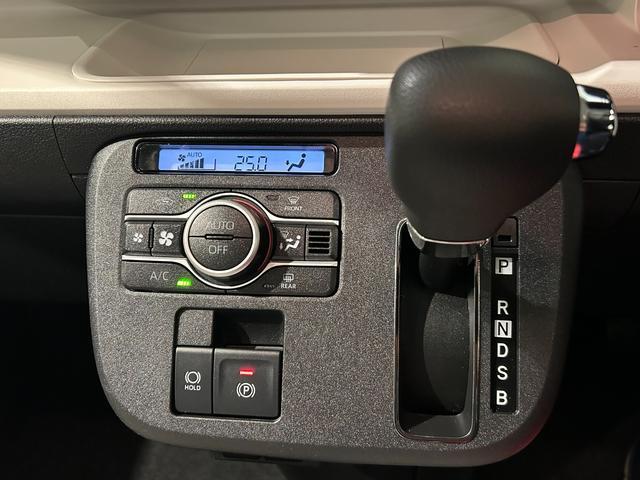 ムーヴキャンバスストライプスＧ電動パーキング　プッシュボタンスタ−ト　両側電動スライドドア　コ−ナ−センサ−　衝突被害軽減ブレーキ　アイドリングストップ機能　シ−トヒ−タ−　パノラマモニタ−対応　ＬＥＤヘッドライト（奈良県）の中古車